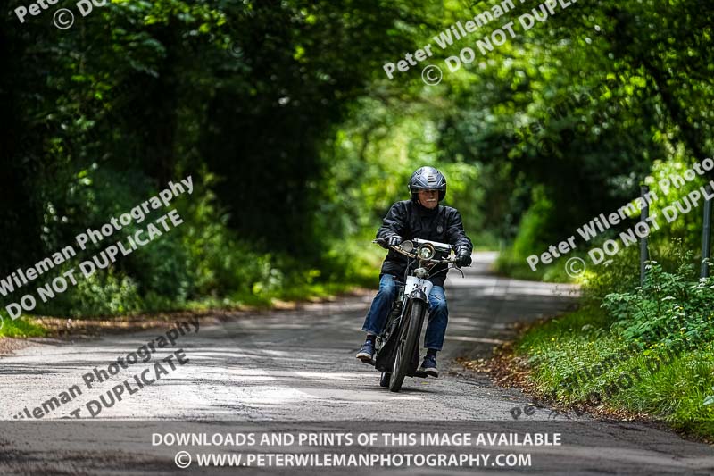 Vintage motorcycle club;eventdigitalimages;no limits trackdays;peter wileman photography;vintage motocycles;vmcc banbury run photographs